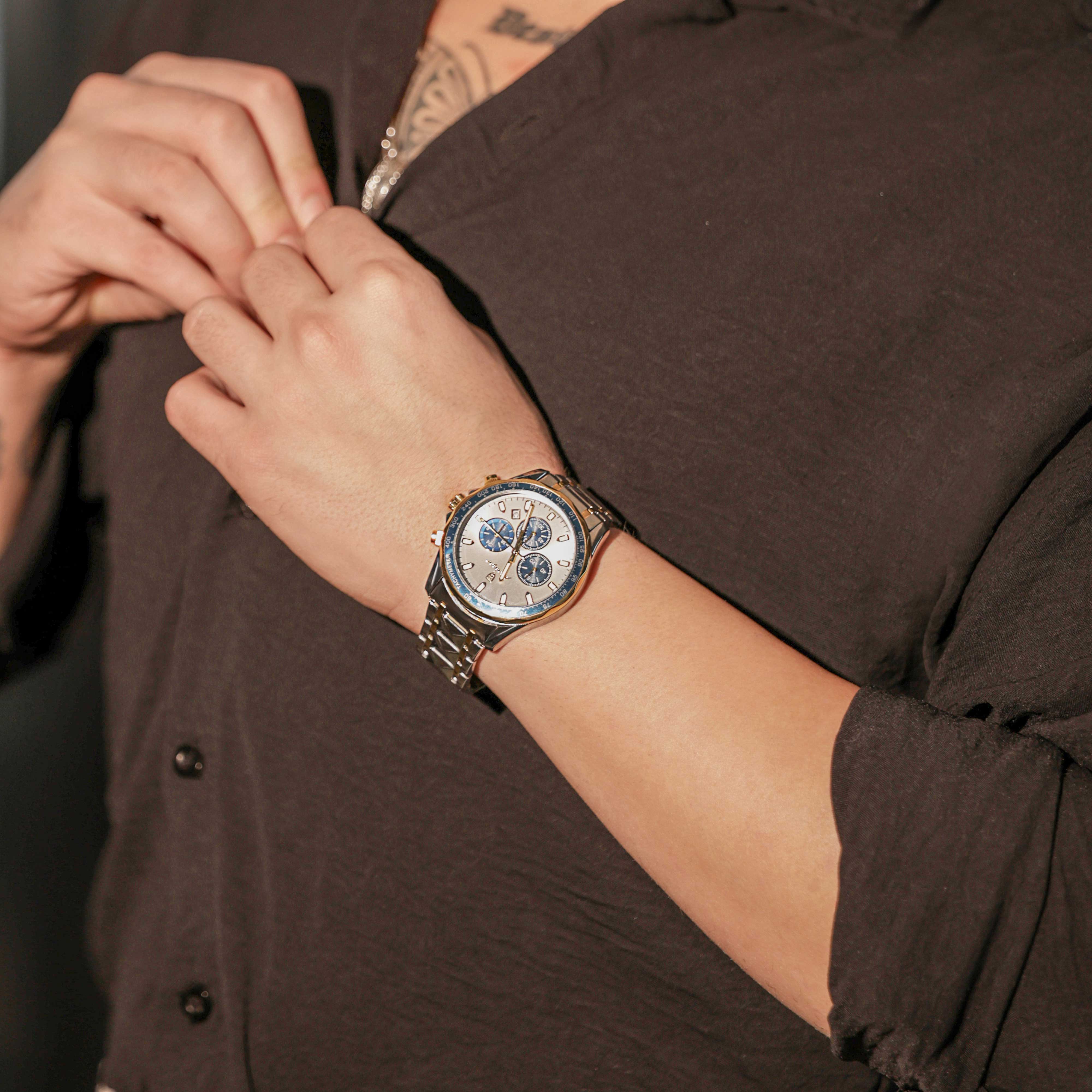 VORO® London.